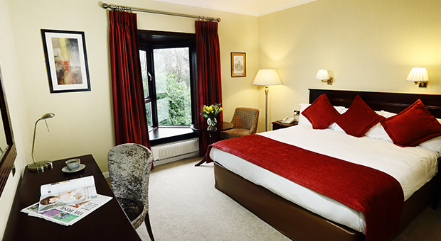 Win a voucher for 2 nights Bed & Breakfast plus 1 dinner for 2 people in the Ardilaun Hotel